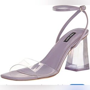 Nine West Glorea heeled sandals in clear/lavender synthetic material size 7.5M